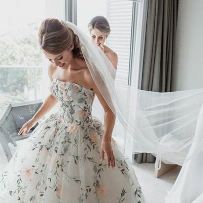 Sexy a-line wedding dress, floral appliques bridal dress wedding gown