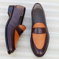 Crafted Leather Classic Men Brown Grain Leather Moccasin Loafers Dress Shoes - Thumbnail 3