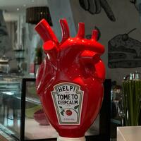 XXL ArTToy by Samuel de Sagas "HELP!"  - Thumbnail 4