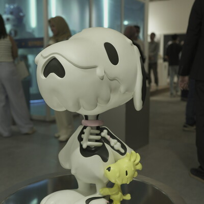 Xxl arttoy by cote escriva "melted friends"  - Thumbnail 2