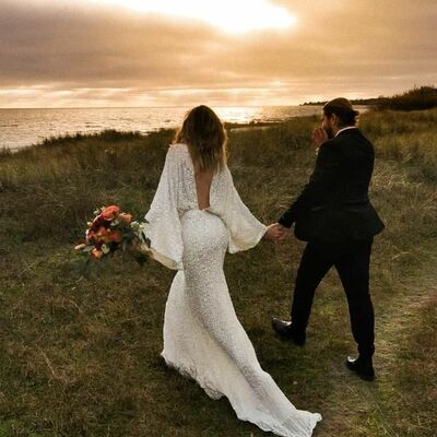 Sexy bat sleeves wedding dress, luxury sparkle open back bridal dress wedding gown