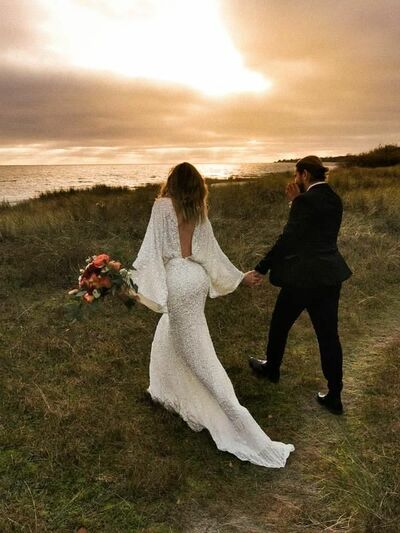 Sexy Bat Sleeves Wedding Dress, Luxury Sparkle Open Back Bridal Dress Wedding Gown