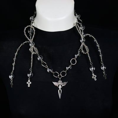 Eloaen necklace