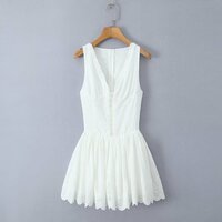 Deep V-neck sleeveless lace patchwork herringbone slim dress - Thumbnail 3