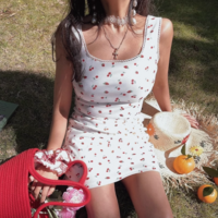 Small fresh cherry strawberry print slim knitted dress - Thumbnail 5