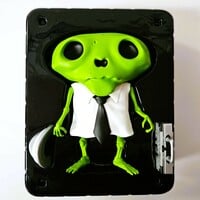 ArTToy “Karoshi San Area 51 Edition” by  Andrew Bell - Thumbnail 4
