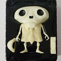 ArTToy “Karoshi San Working late Edition” by  Andrew Bell - Thumbnail 4