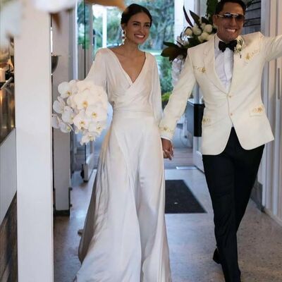 Simple v-neck sexy wedding dress, long chiffon bridal dress