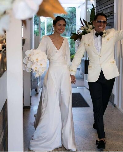 Simple V-neck Sexy Wedding Dress, Long Chiffon Bridal Dress