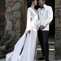 Simple V-neck Sexy Wedding Dress, Long Chiffon Bridal Dress - Thumbnail 1