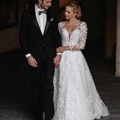 Fabulous v-neck sexy wedding dress, appliques tulle bridal dress