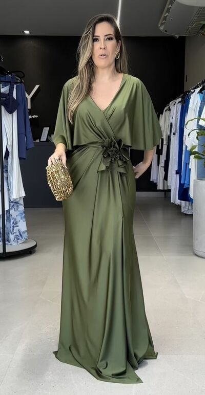 Elegant Sheath Green V-neck Satin Mother of Bride Groom Dress