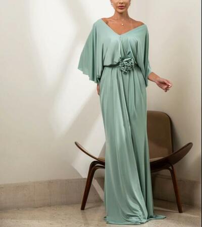 Elegant  A-line V-neck Chiffon Mother of Bride Groom Dress