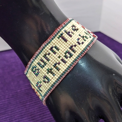Pixel bracelet - witchy vibes