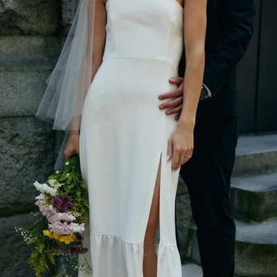 Sheath strapless sleeveless satin prom dress with slit