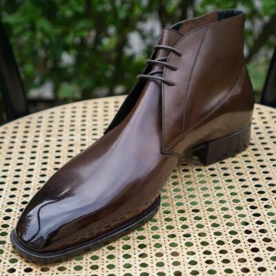 Bespoke handmade classic dark brown chukka boots