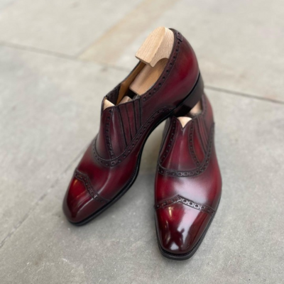 Elegant and Classic Men Wingtip Red Patina Dress Shoes