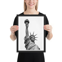 The Statue of Liberty Wall Art Framed poster - Thumbnail 3