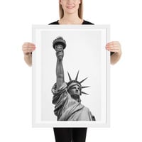 The Statue of Liberty Wall Art Framed poster - Thumbnail 19