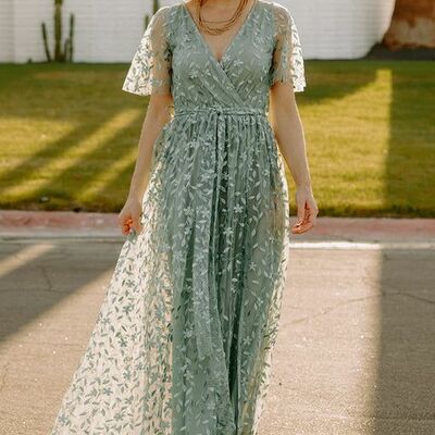  elegant  a-line v-neck sage appliques tulle mother of bride groom dress