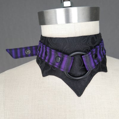 Ooak bloodlines choker - purple stripe/brocade - Thumbnail 1