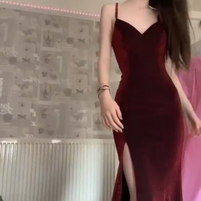 Charming burgundy straps velvet prom dress with leg split 