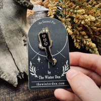 Paddle Enamel Pin - Thumbnail 1