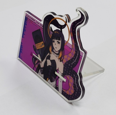 Ninomae Ina'nis phone stand