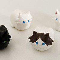 Cat Conformations: Miniature Figure Set A - Thumbnail 4