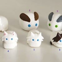 Cat Conformations: Miniature Figure Set A - Thumbnail 1