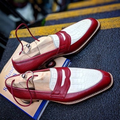 Handmade classic red / white loafers alligator/crocodile dress shoes - Thumbnail 3