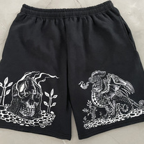 "Cockatrice" Pocketed Shorts (black)