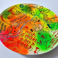 Ceramic Plate: "SMART VENDER" by JUDAS ARRIETA - Thumbnail 1