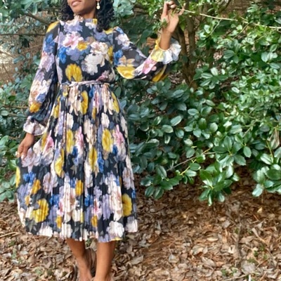 Floral pleated dress (sz s)