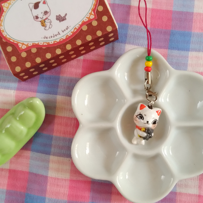 Granny and kt tiny bean charm