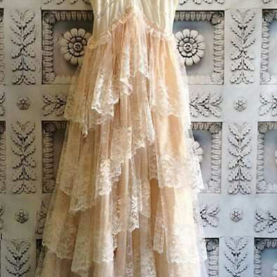 A line lace tulle v-neck prom dresses