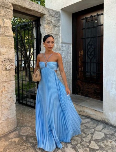 Elegant Halter Special Occasion Dress Pleated Prom Dress