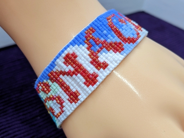 Pixel Bracelet - Tasty Snack 🍕