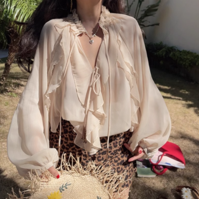 Romantic casual long sleeve shirt with layered details