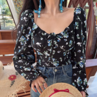 One-shoulder long-sleeved design summer vacation leisure shopping slim T-shirt - Thumbnail 3