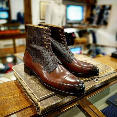 Handmade men brown grain leather ankle high lace up boot - Thumbnail 2