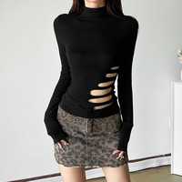 Solid Black Cut-out Long Sleeve Top - Thumbnail 2