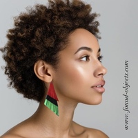 Amira - Red, Black & Green - Thumbnail 1