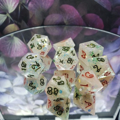 Winter celebration polyhedral set