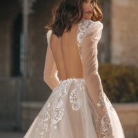 Lace Appliques Deep V-neck Backless Wedding Dress - Thumbnail 2