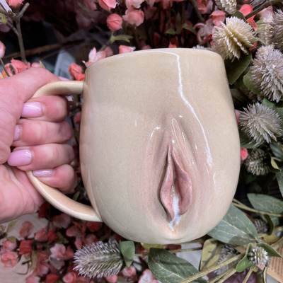 Large 500ml ceramic mug for coffee & tea - stylish luxury woman drinkware with juice