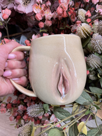 Large 500ml Ceramic Mug for Coffee & Tea - Stylish Luxury Woman Drinkware with Juice