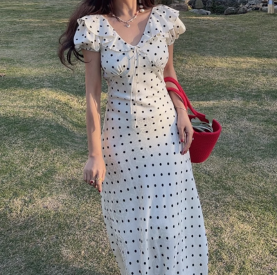 Polka dot V-neck elegant ruffle waist slimming dress