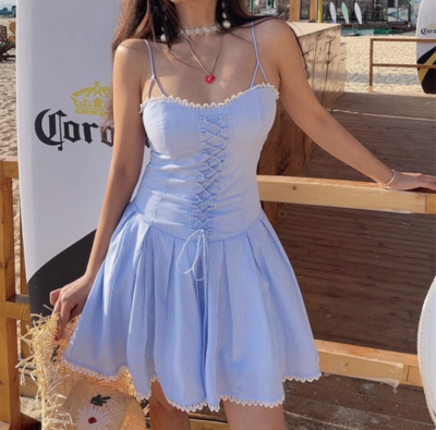 Striped lace strappy suspender skirt