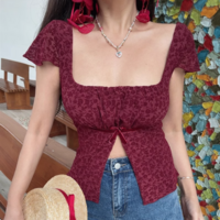 Bow design slit printed square neck shoulder casual top - Thumbnail 3